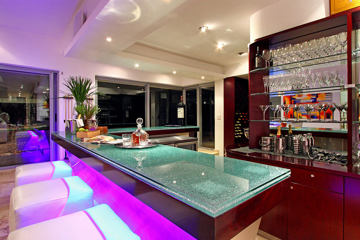 Hollywood Mansion & Spa - Image 42