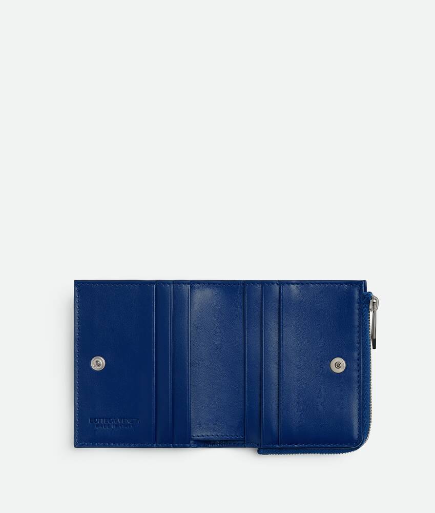 Intrecciato Stamp Bi-Fold Wallet - Image 2