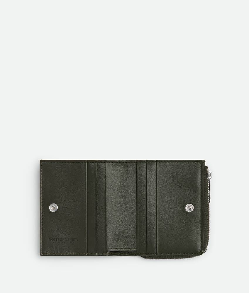Intrecciato Stamp Bi-Fold Wallet - Image 6