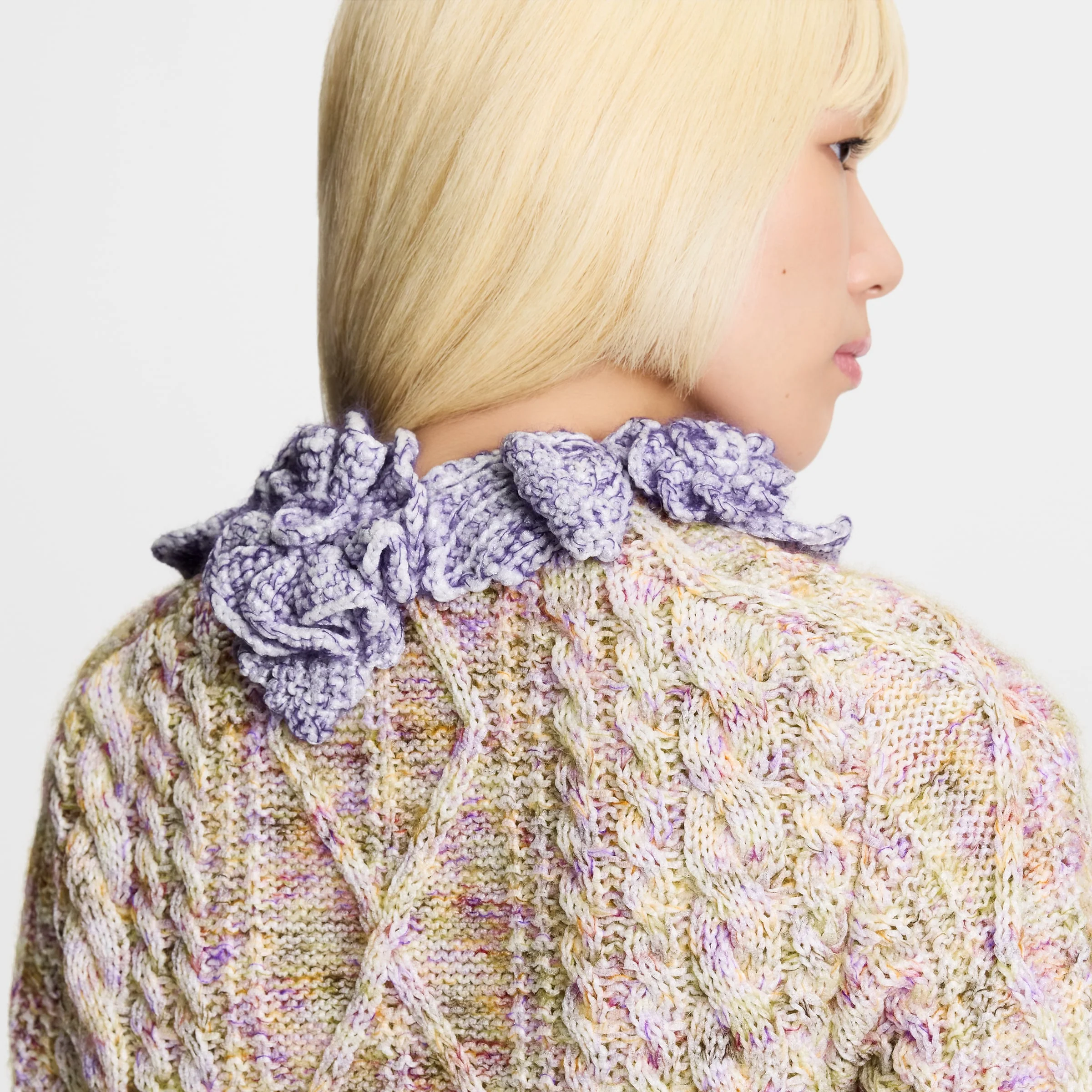 Knitted Flower Collar Cardigan - Image 3