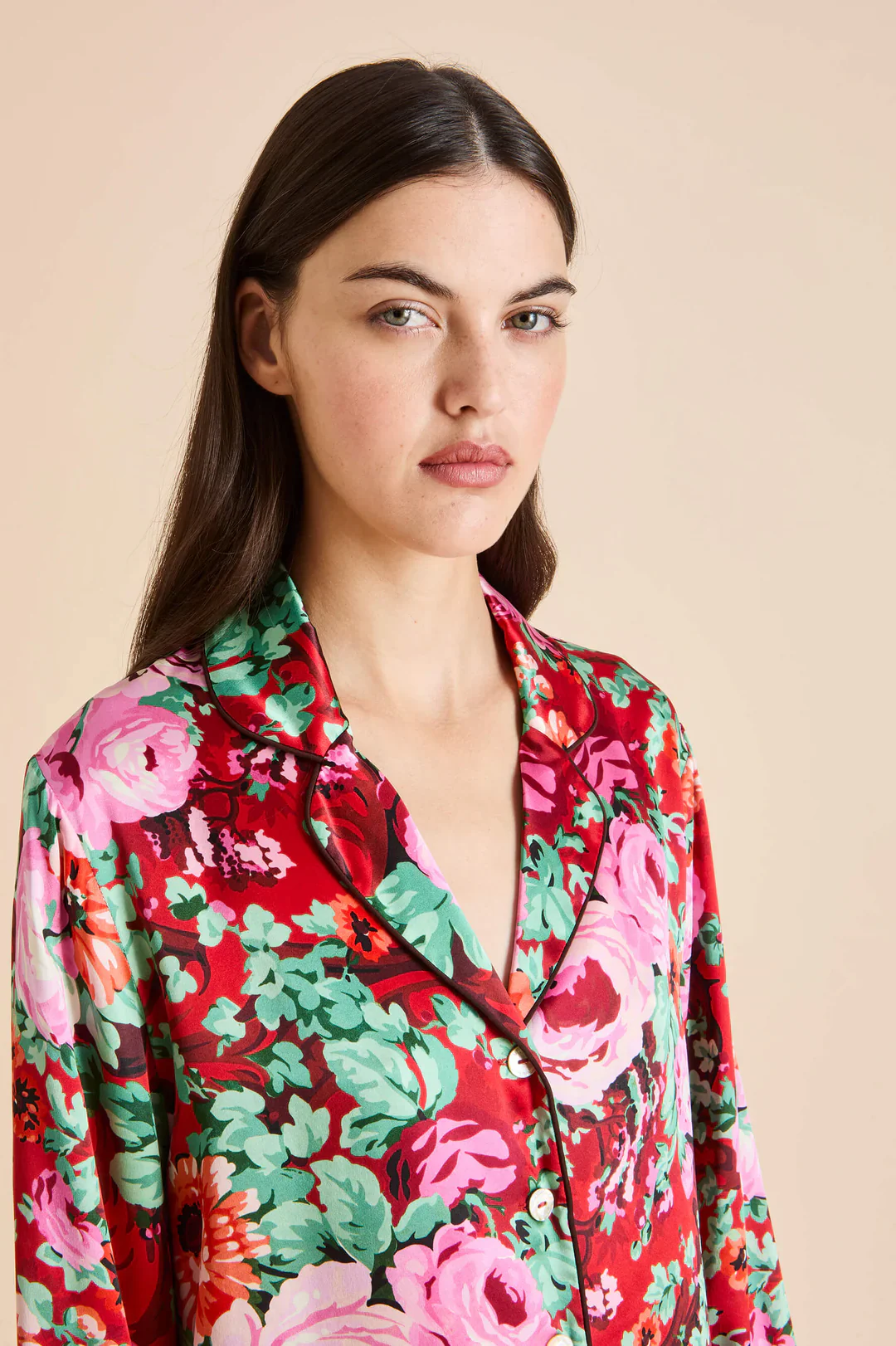 Lila Moulin Red Floral Pyjamas - Image 2