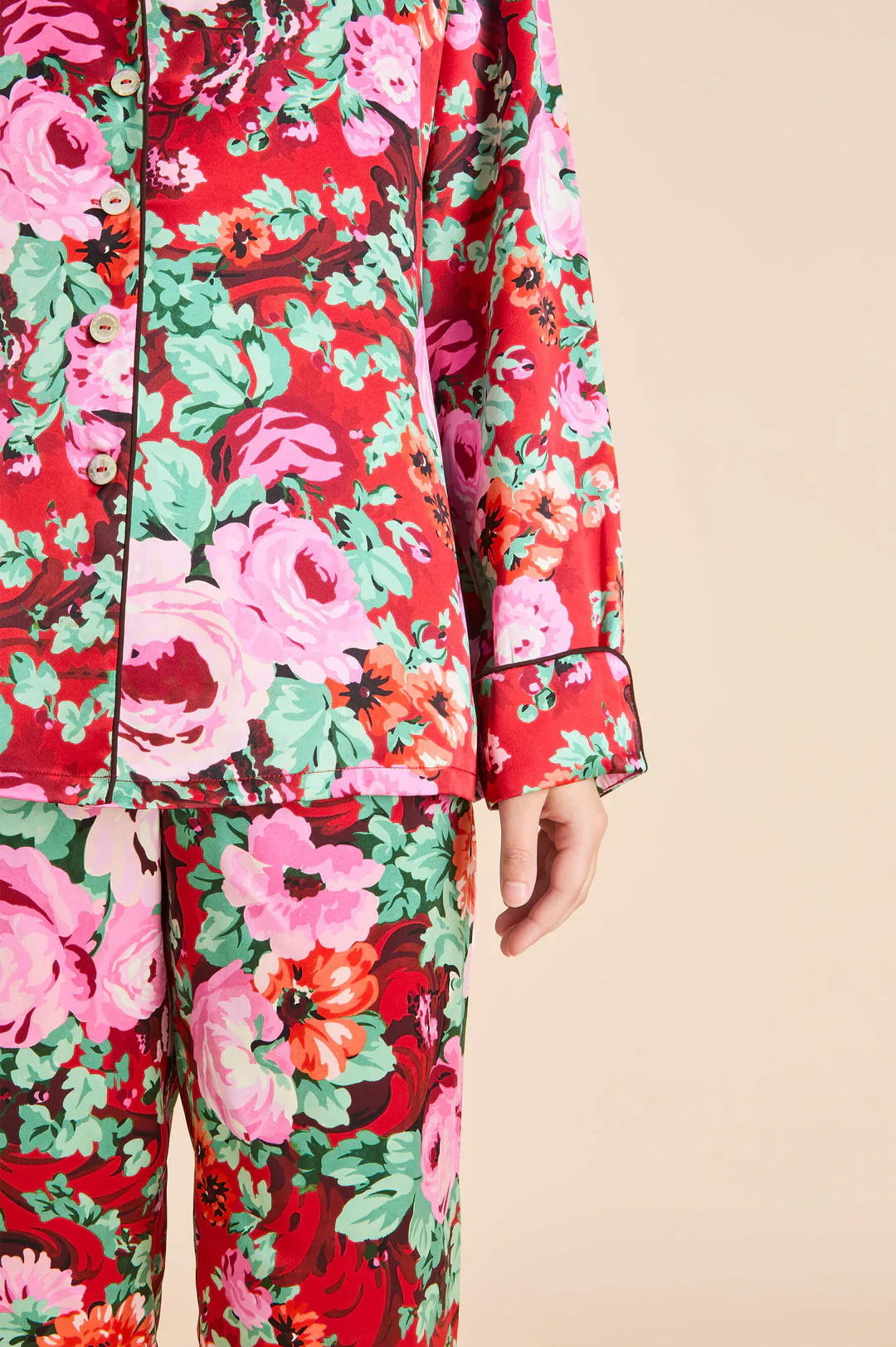 Lila Moulin Red Floral Pyjamas - Image 3