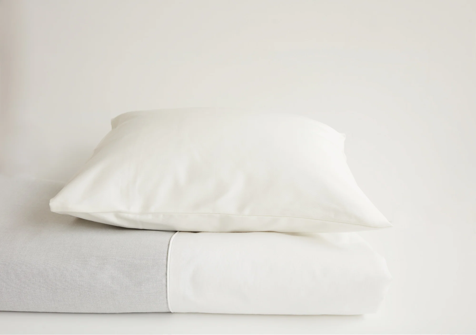 London Grey Collection Duvet Cover - Image 4