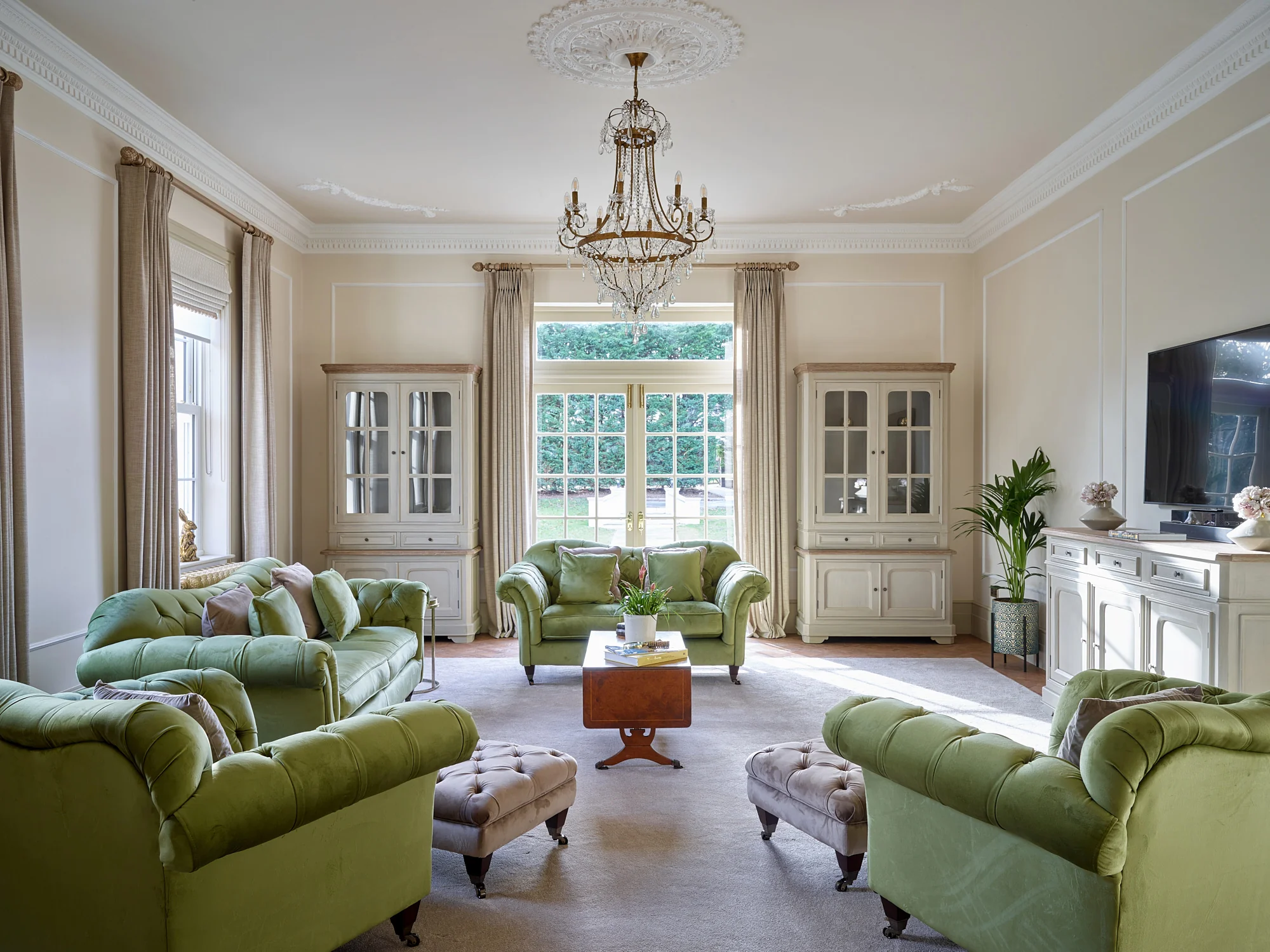 Luxury Georgian Mansion in Essex - Image 15