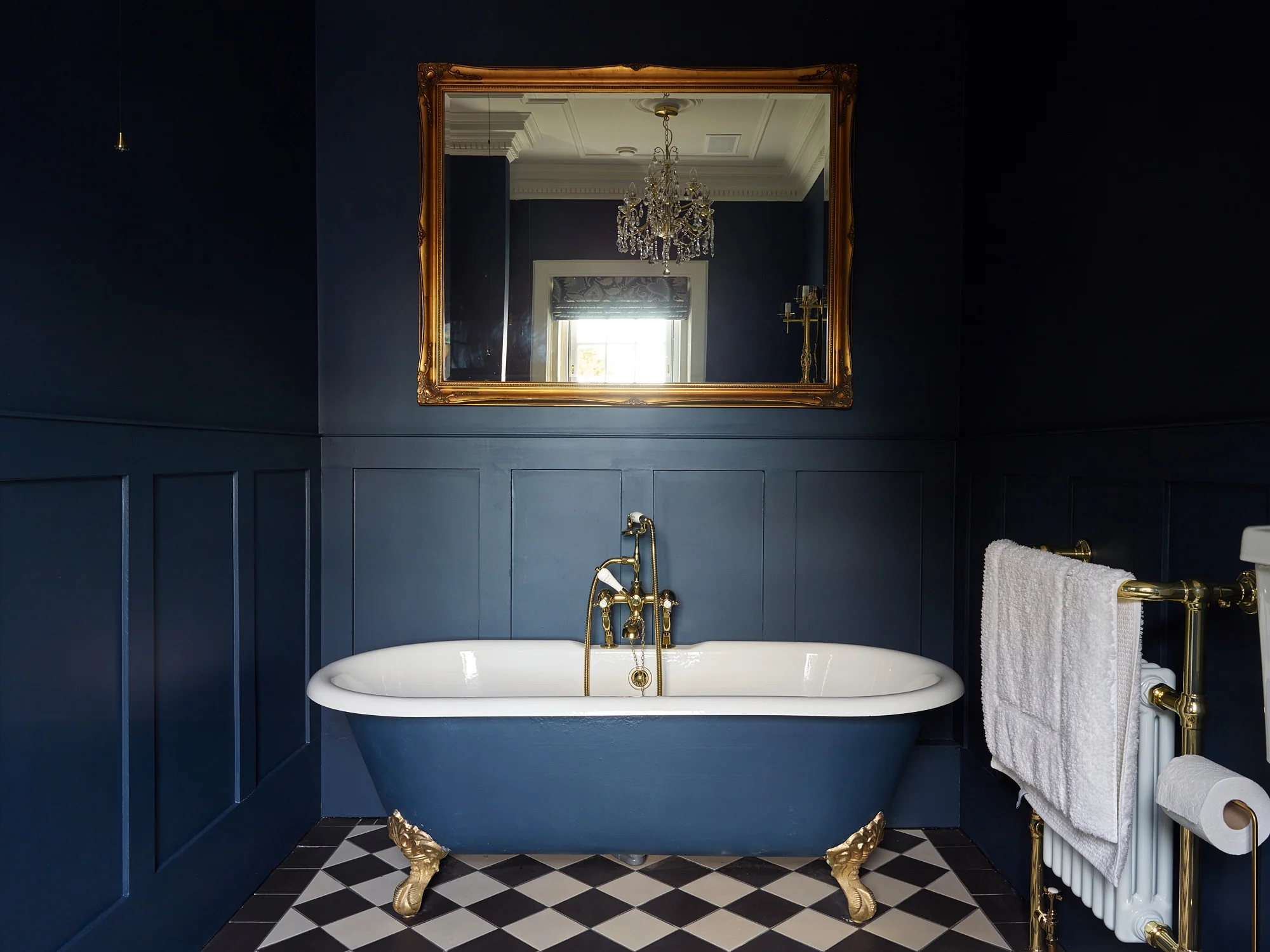 Luxury Georgian Mansion in Essex - Image 30
