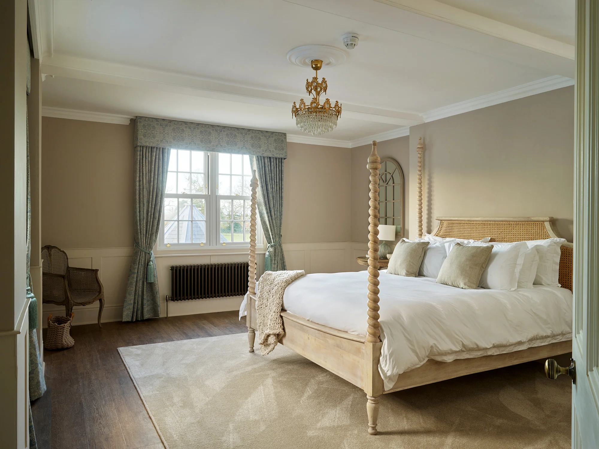 Luxury Georgian Mansion in Essex - Image 33