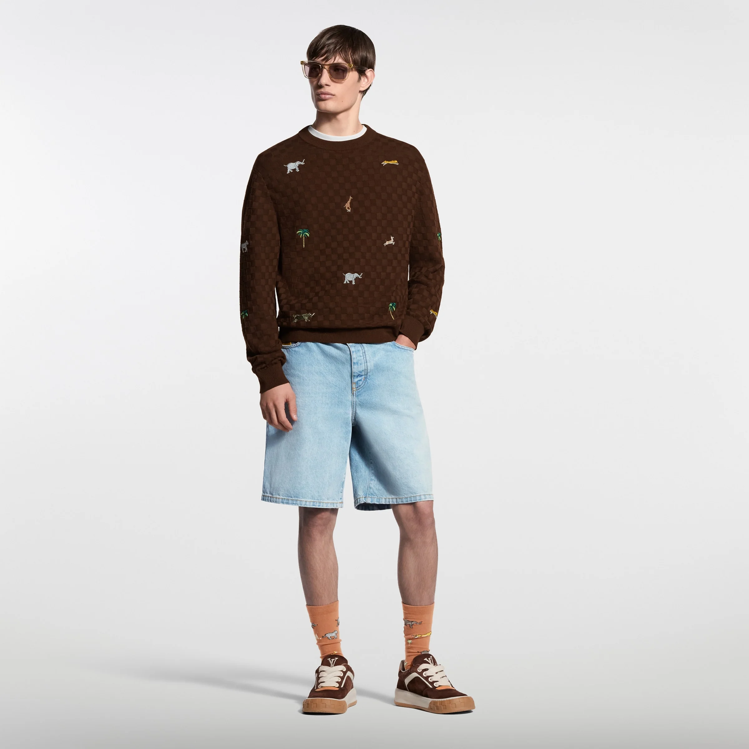 LV x The Darjeeling Limited Embroidered Long-Sleeved Crewneck - Image 4