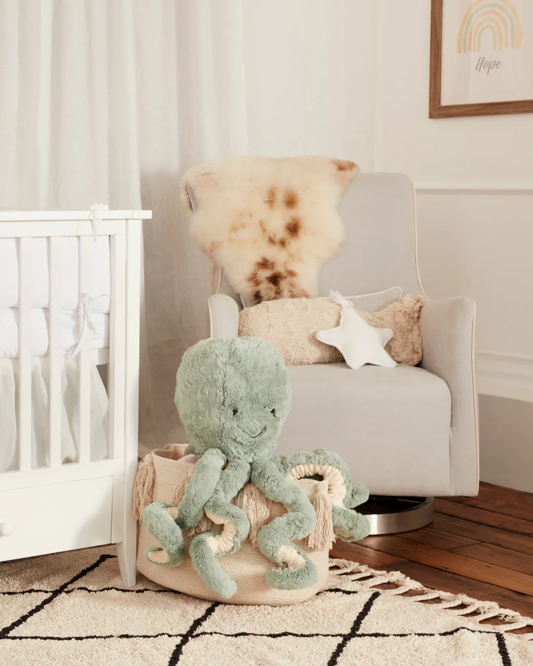 Madison Nursery Glider - Image 2