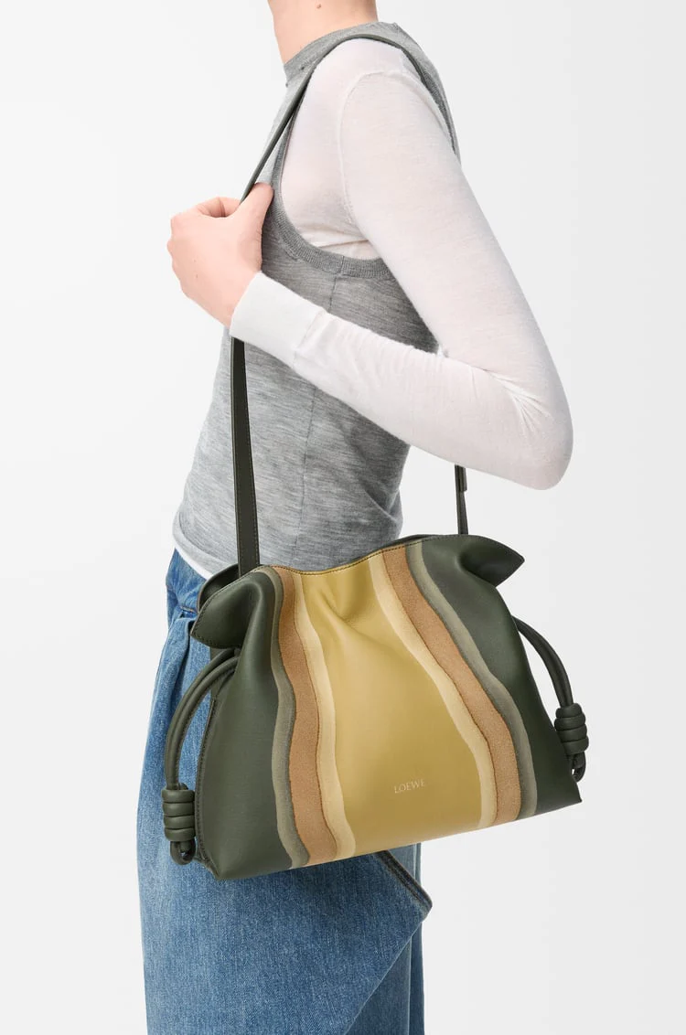 Medium Flamenco Clutch Landscape In Nappa Calfskin - Image 5