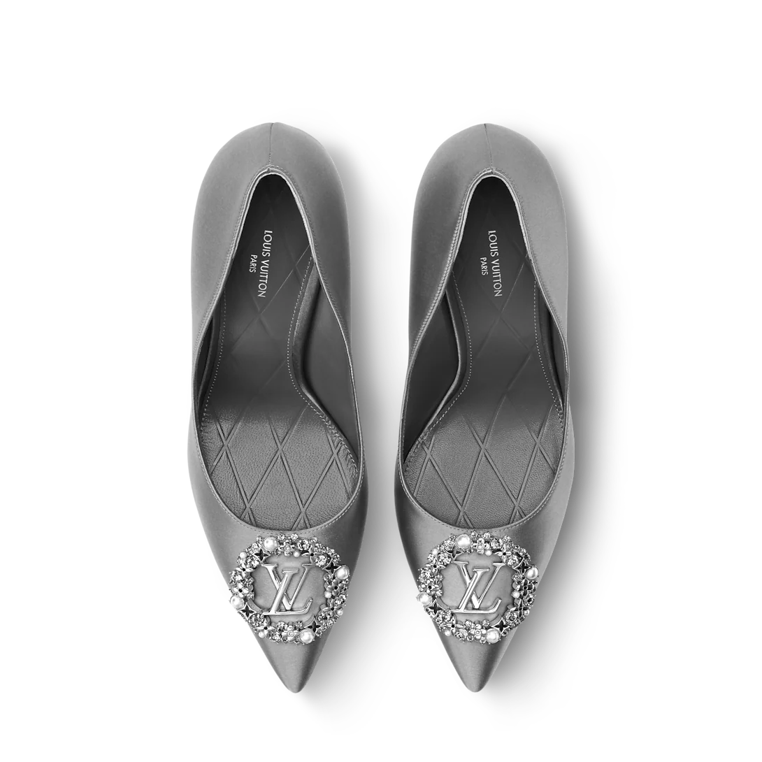 Met Pumps - Image 7
