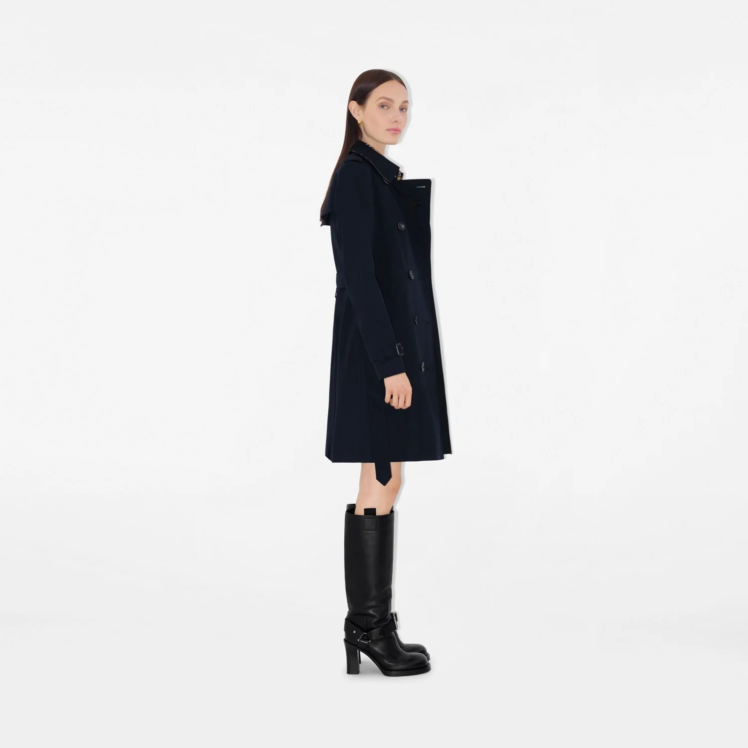 Mid-length Chelsea Heritage Trench Coat - Image 11