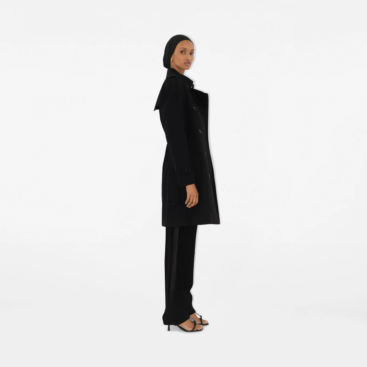 Mid-length Chelsea Heritage Trench Coat - Image 3