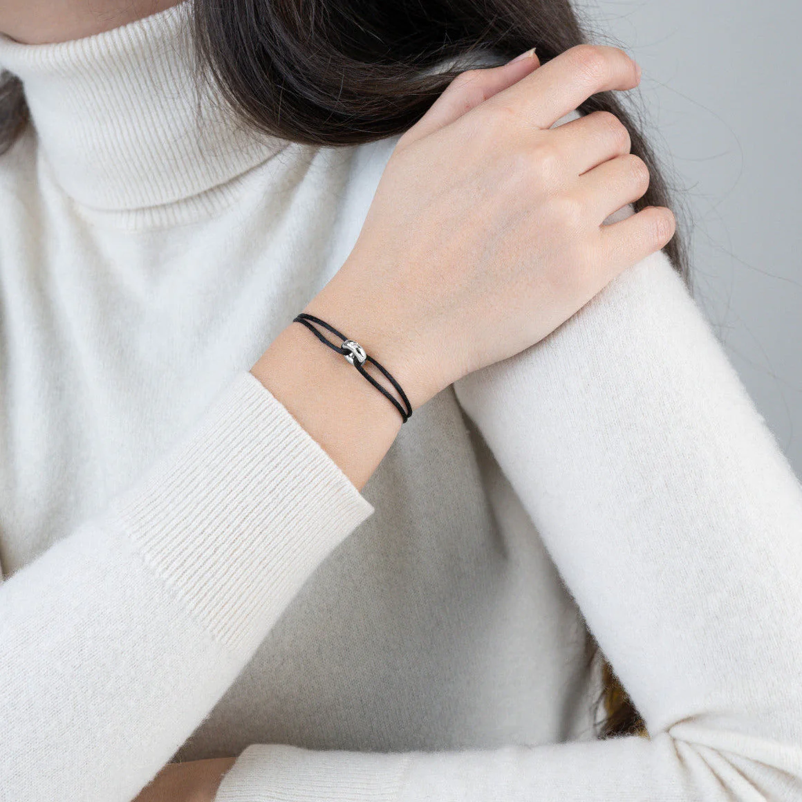 Mini Silver Soho Diamond Cord Bracelet - Image 30