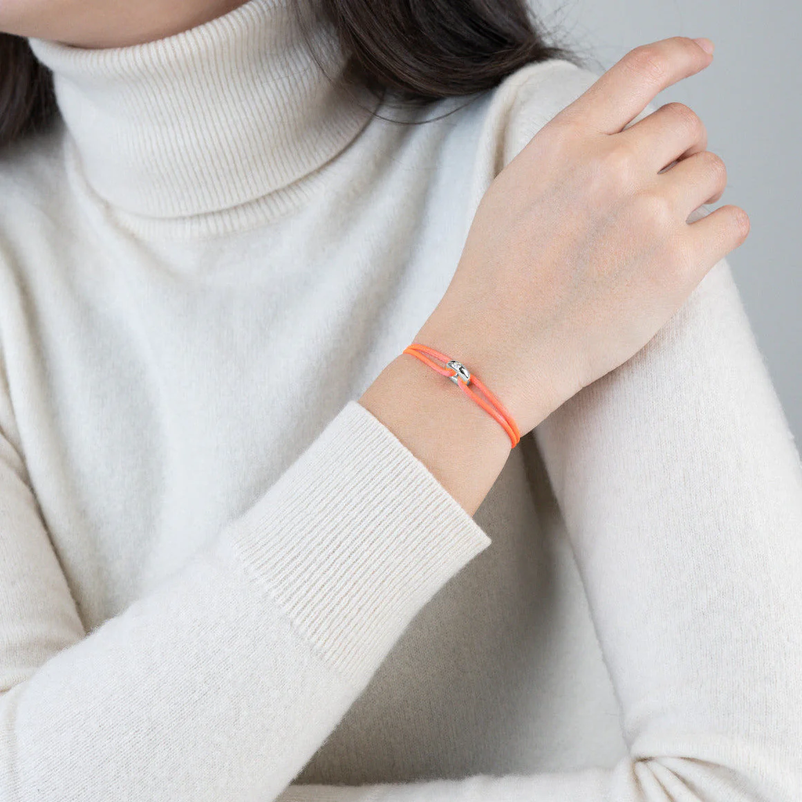 Mini Silver Soho Diamond Cord Bracelet - Image 40