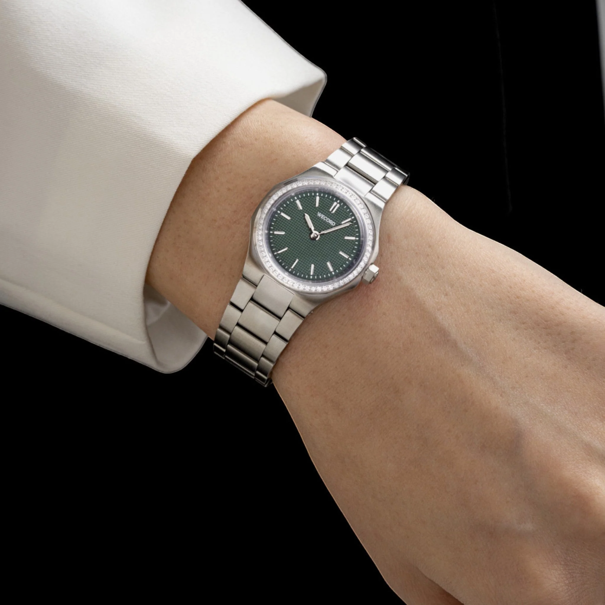 Oliver Watch - Small  Model With Diamonds - Image 13