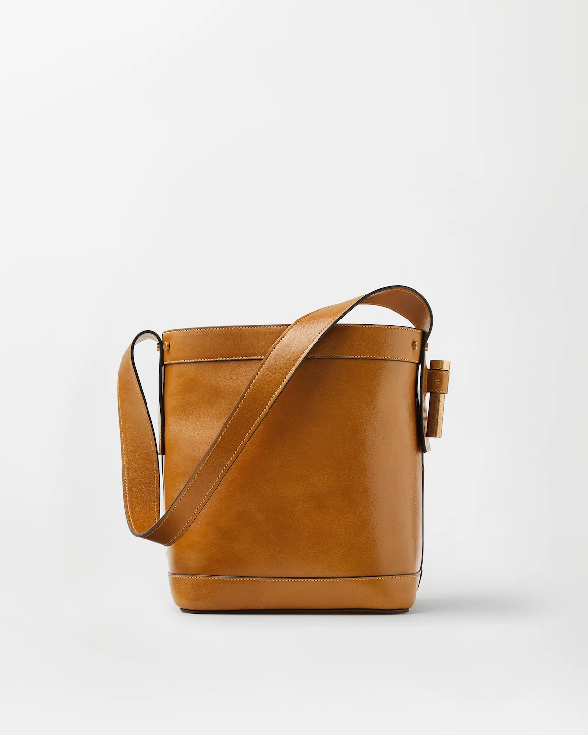 Pivot Small Leather Bucket Bag - Image 7