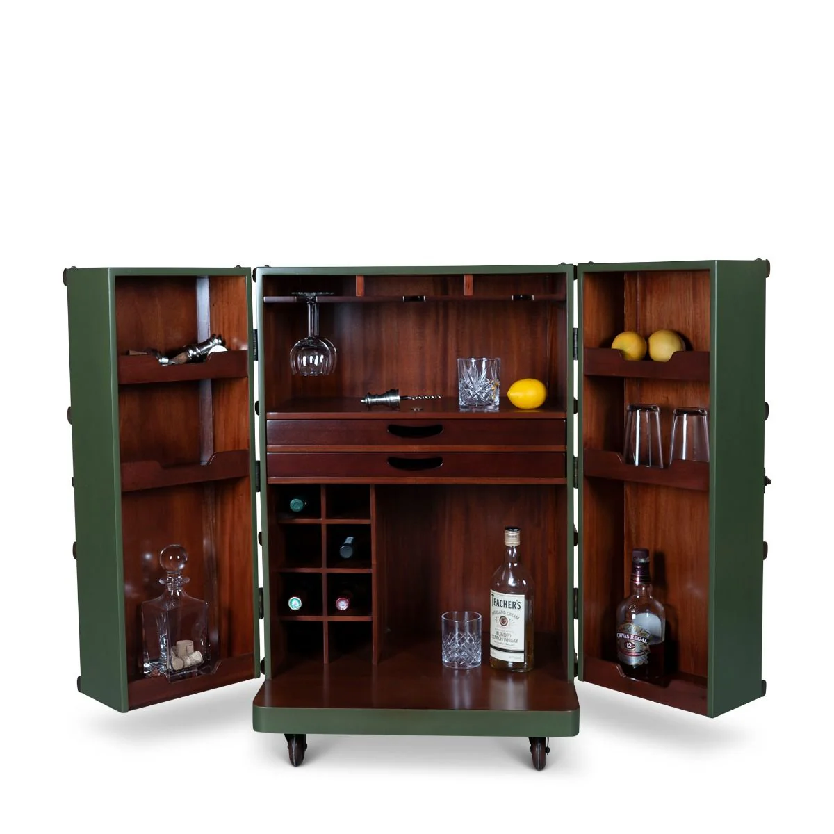 Polo Club Bar - Image 3