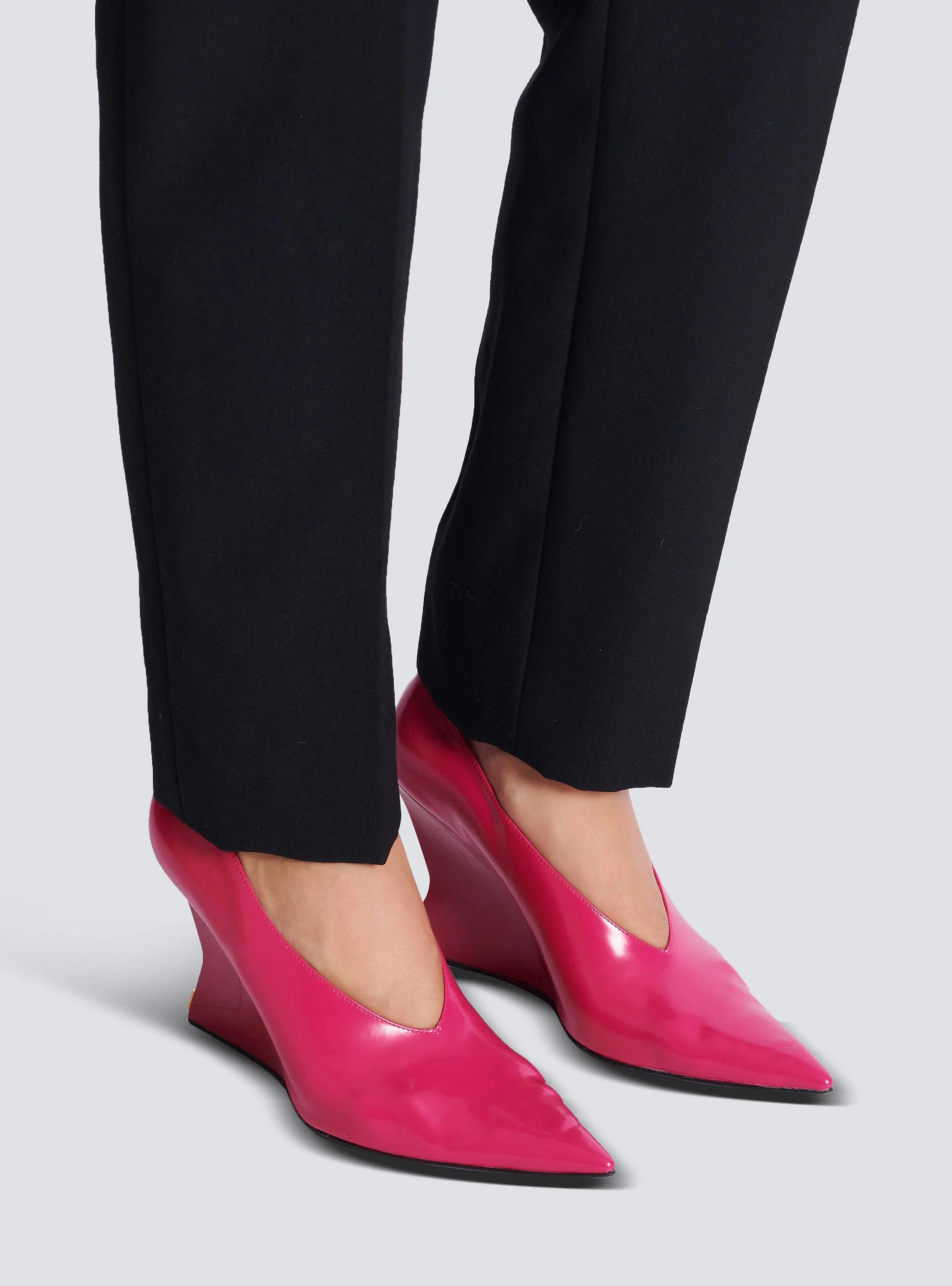 Shiny Lambskin Wedge Pumps - Image 7