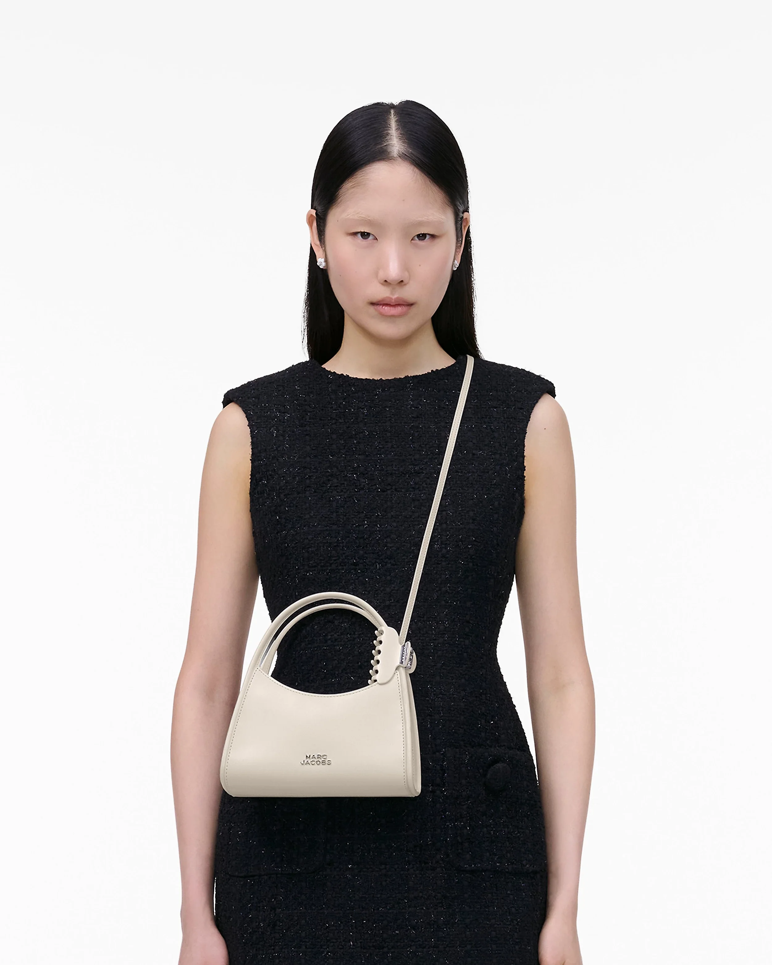 The Glam Claw Clip Crossbody Bag - Image 5