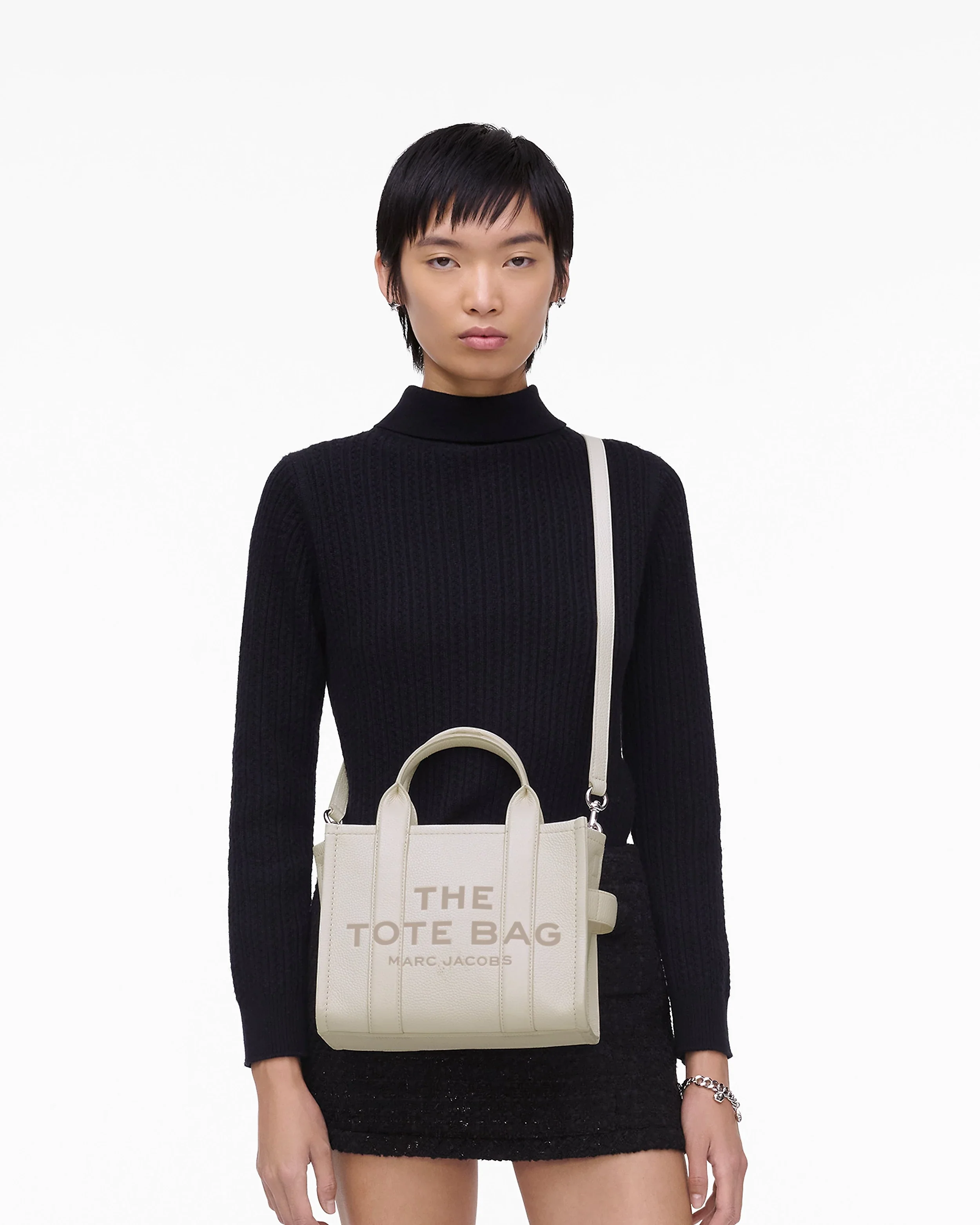 The Leather Small Tote Bag - Image 23