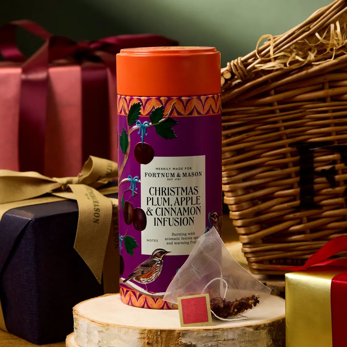 The Magic of Christmas Hamper - Image 9