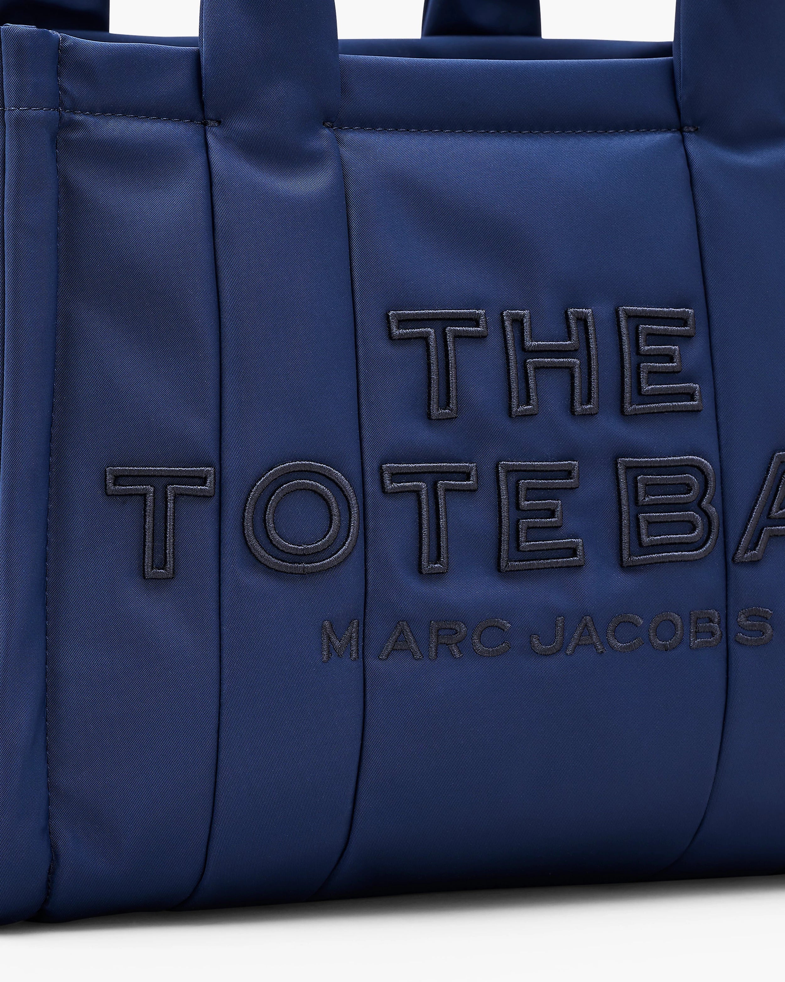 The Puffy Nylon Medium Tote Bag - Image 8