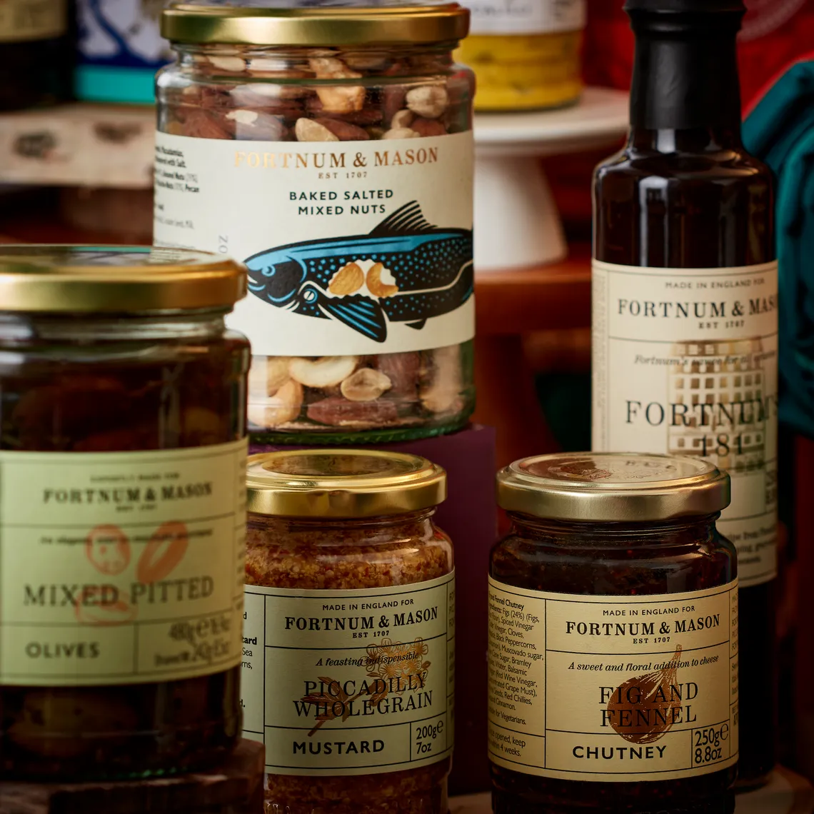 The Sovereign Hamper - Image 6