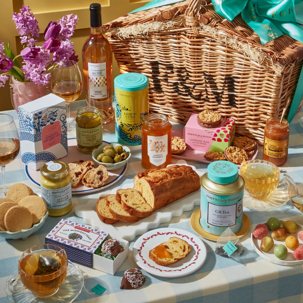 The Spring Celebration Hamper - Image 2