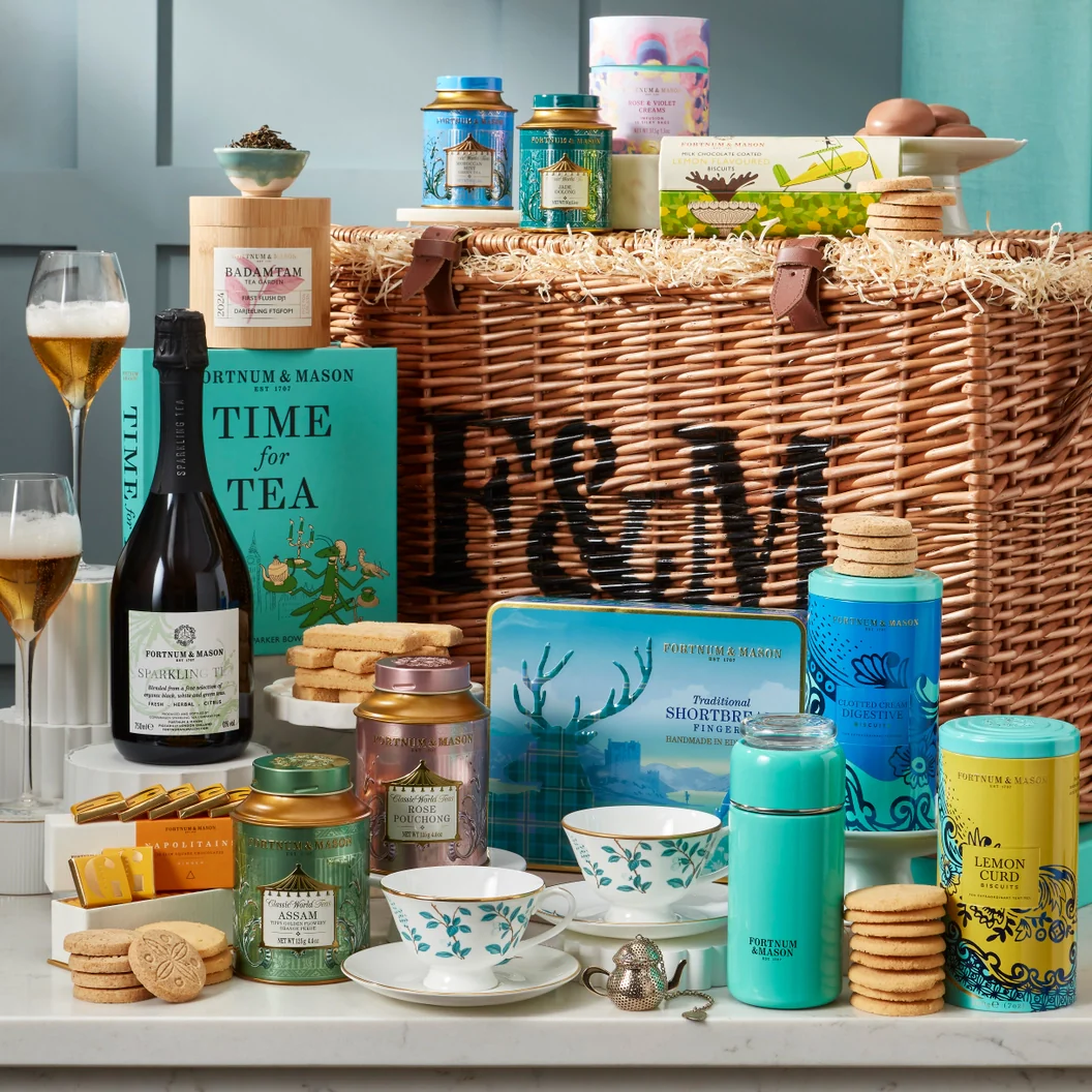 The Tea Explorer Hamper - Image 2