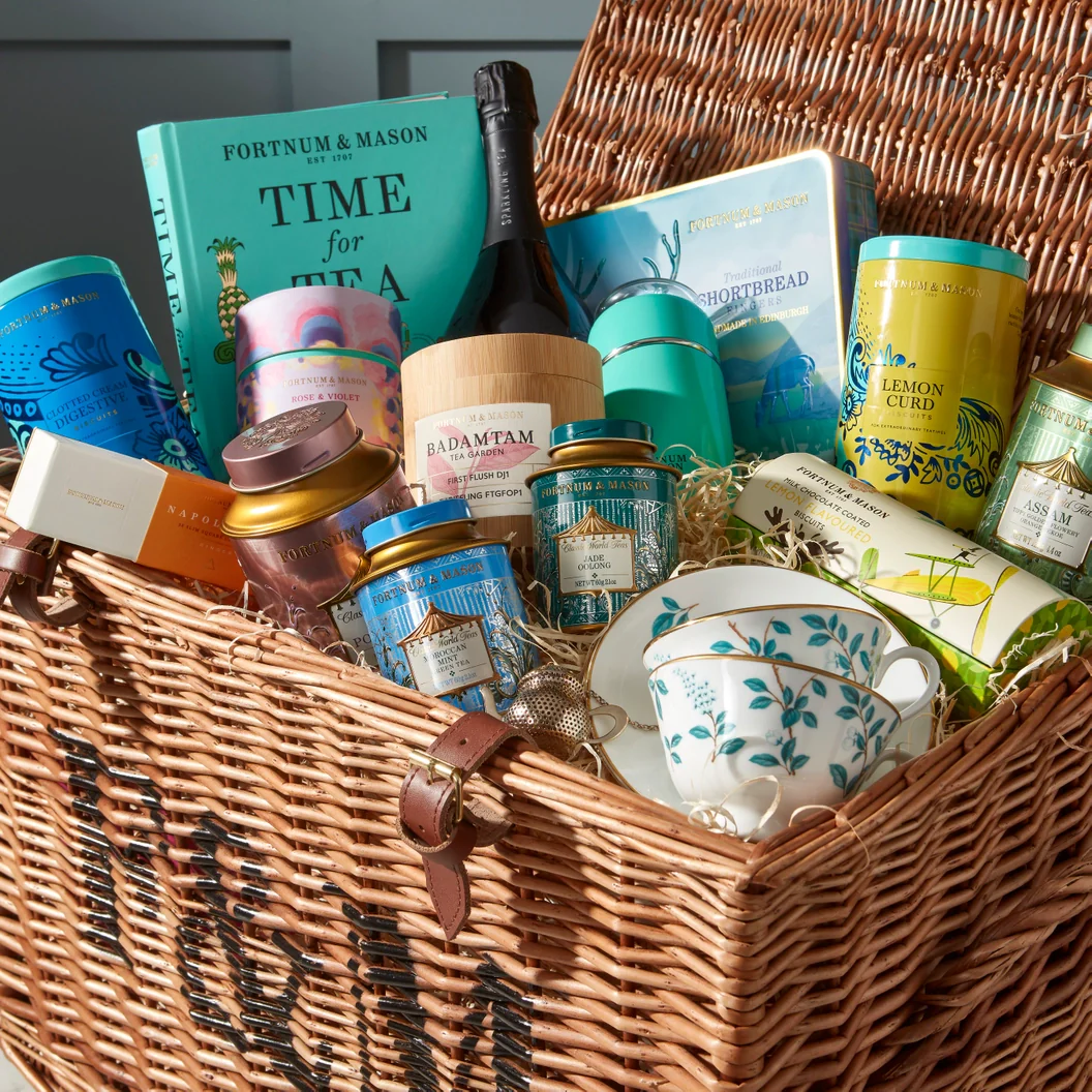 The Tea Explorer Hamper - Image 3