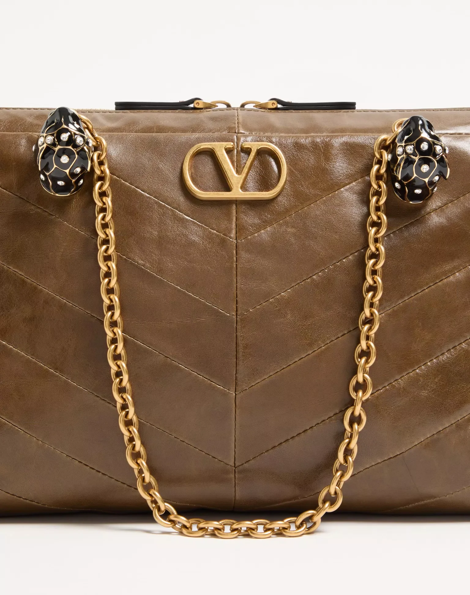 Valentino Garavani Panthea Shoulder Bag In Nappa Leather With Chevron Pattern - Image 9