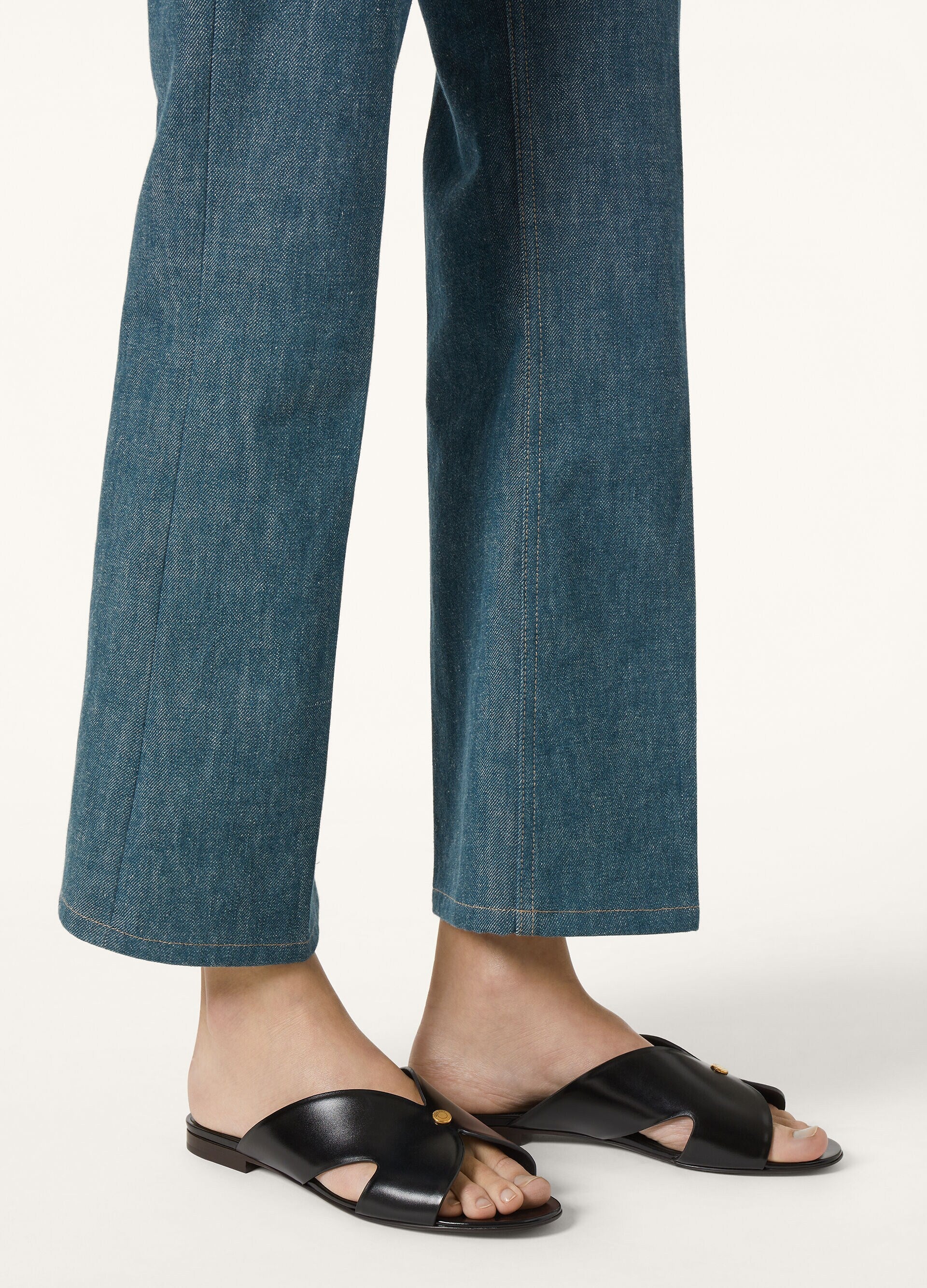 Vera Sandal - Image 2