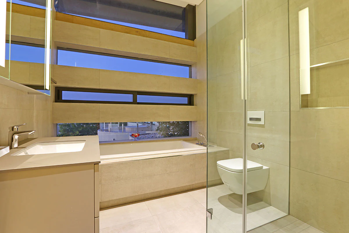 Villa Quartz Bantry Bay - Image 12
