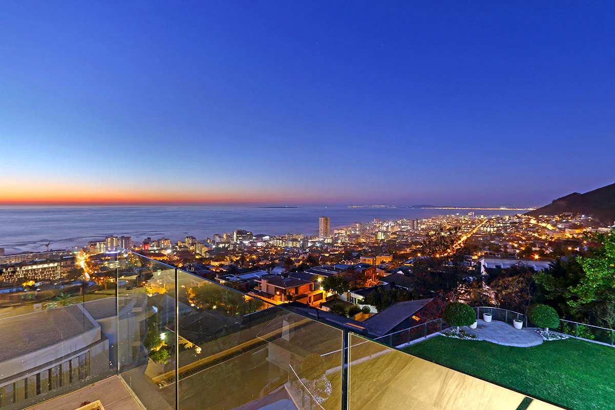 Villa Quartz Bantry Bay - Image 36