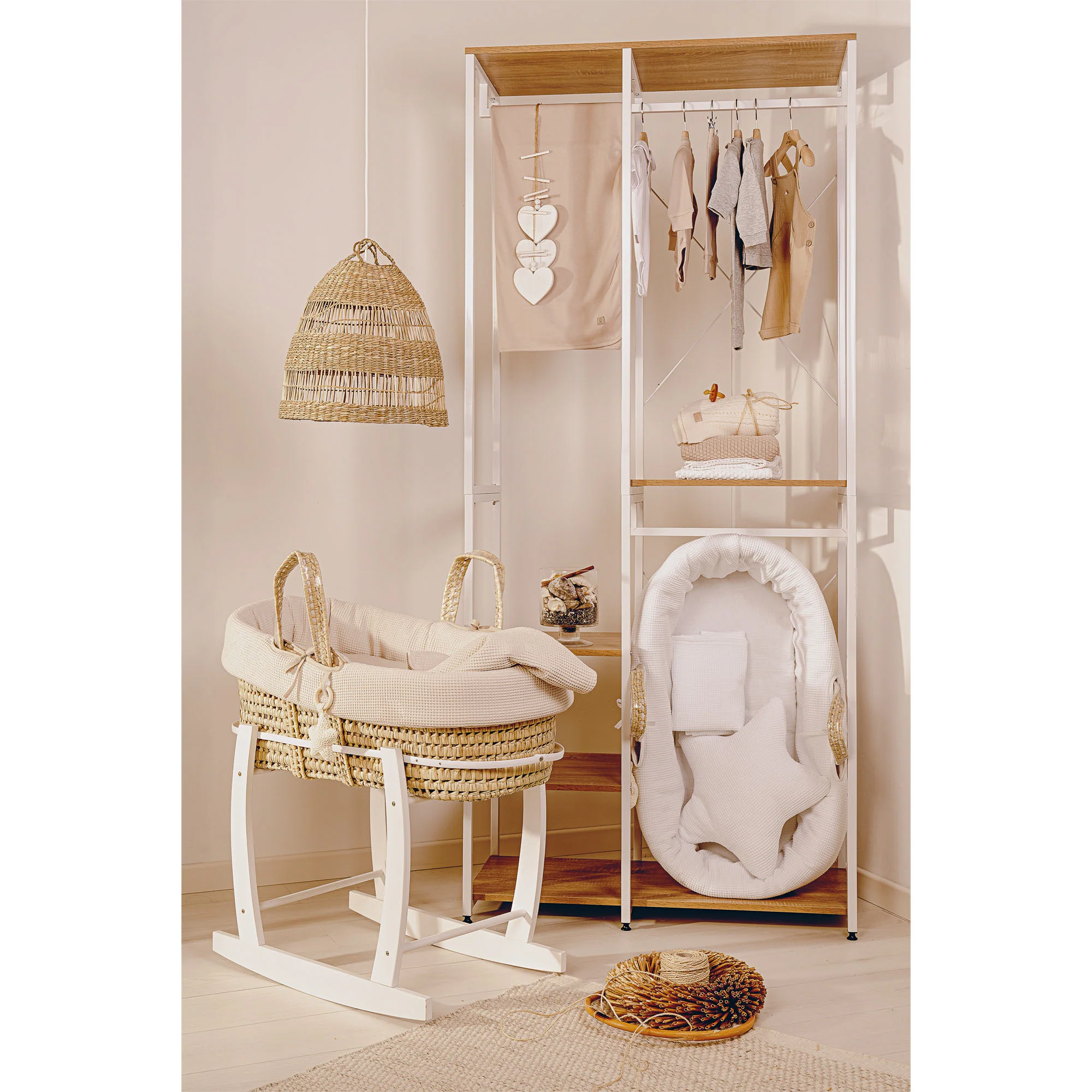 Waffle Moses Basket in White - Image 2