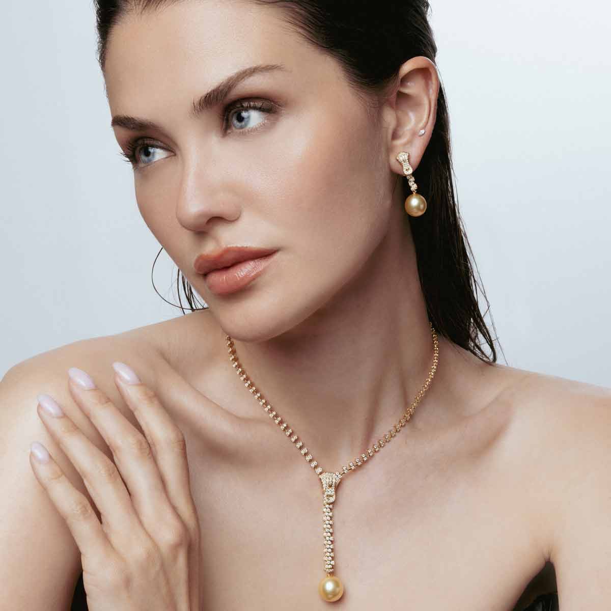 Zyyp 18K Yellow Gold South Sea Pearl and Diamond Zip Earrings - Image 4